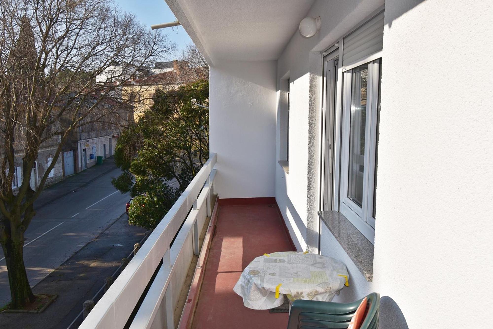 Apartment Navy Near The Beach Pula Extérieur photo